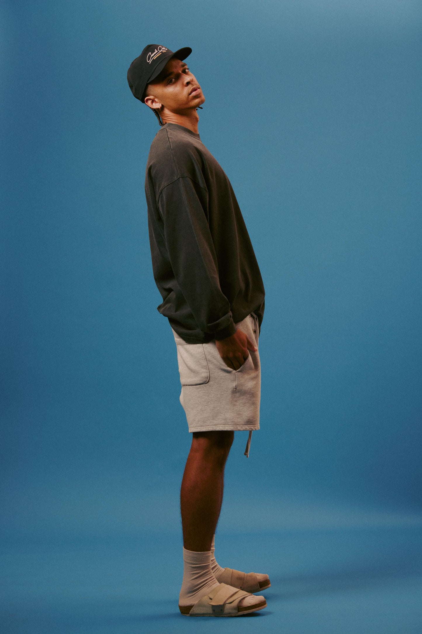 Overcast Long Sleeve Tee (vintage black)