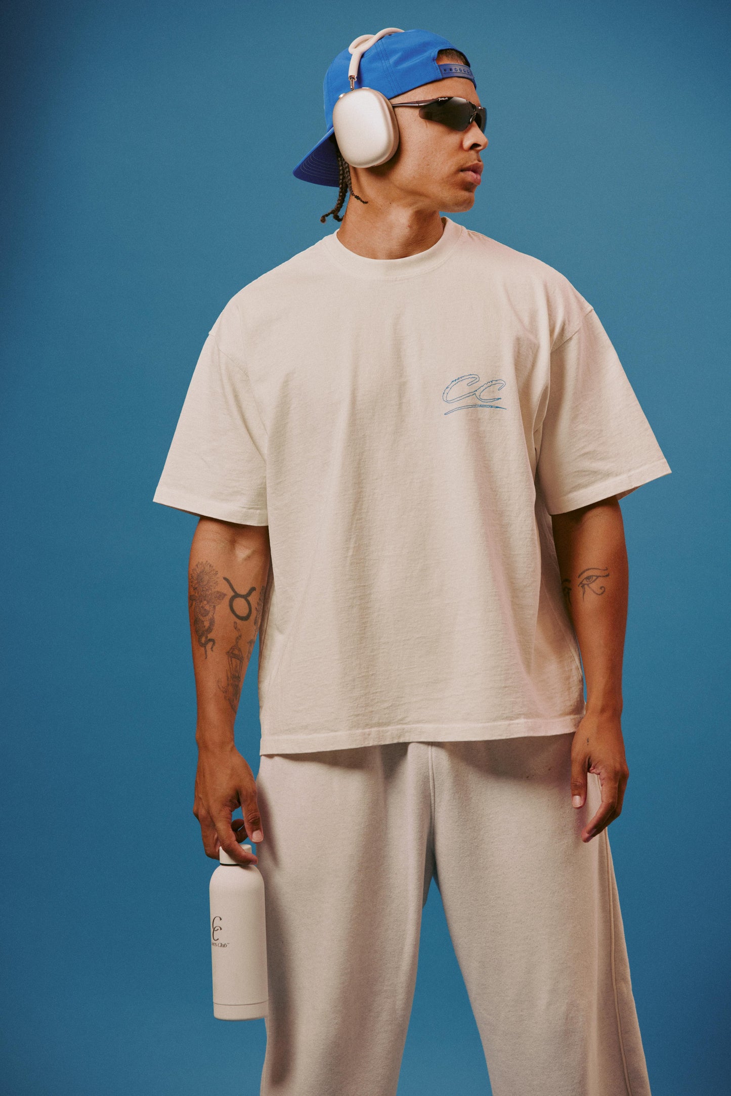 Elevate Tee (vintage white)