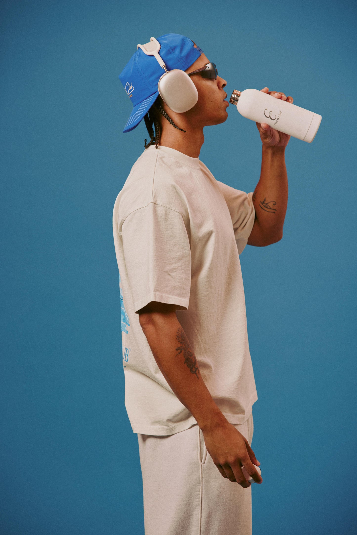 Elevate Tee (vintage white)