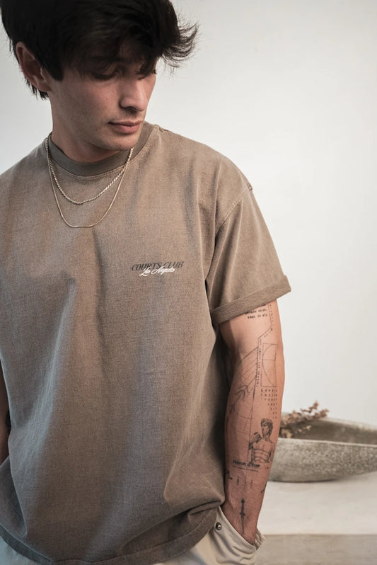 Script Tee (vintage brown)